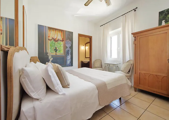 Vicolo Savelli Luxury * Roma