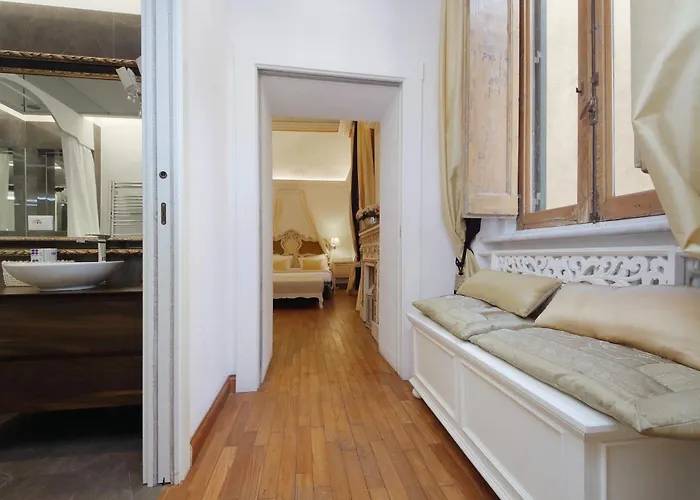 Vicolo Savelli Luxury Roma