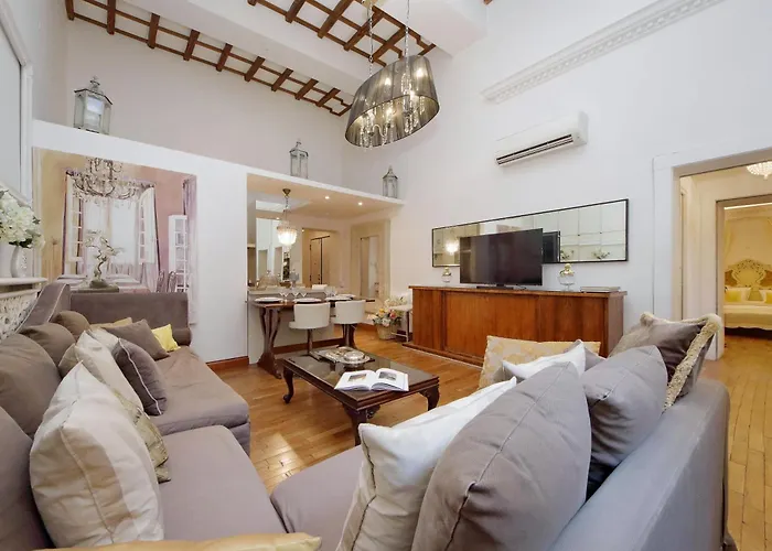 Vicolo Savelli Luxury